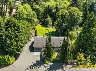 7547 NE 200th St, Kenmore, WA 98028