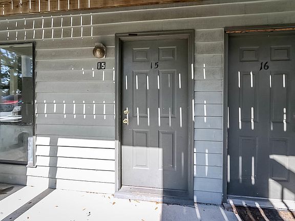 3rd image of 3309 Bridges St APT 15