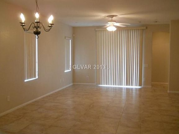 3rd image of 11240 Emerald Pine Ln