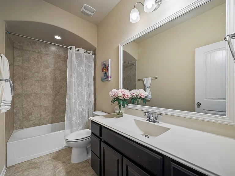 13935 Carncross Ct — Photo 26
