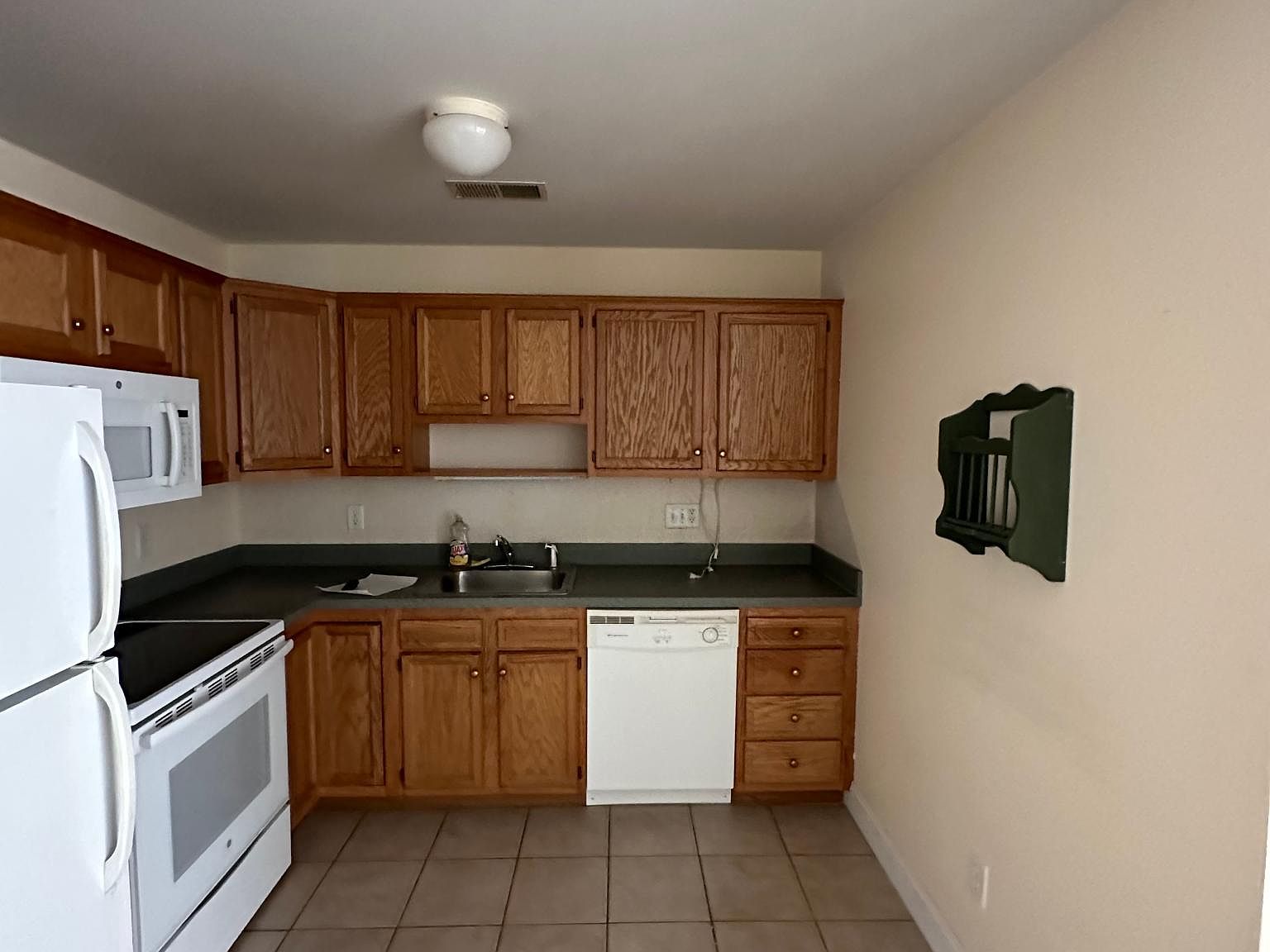 30 Judith Ter 36, New Haven, CT 06513 Zillow