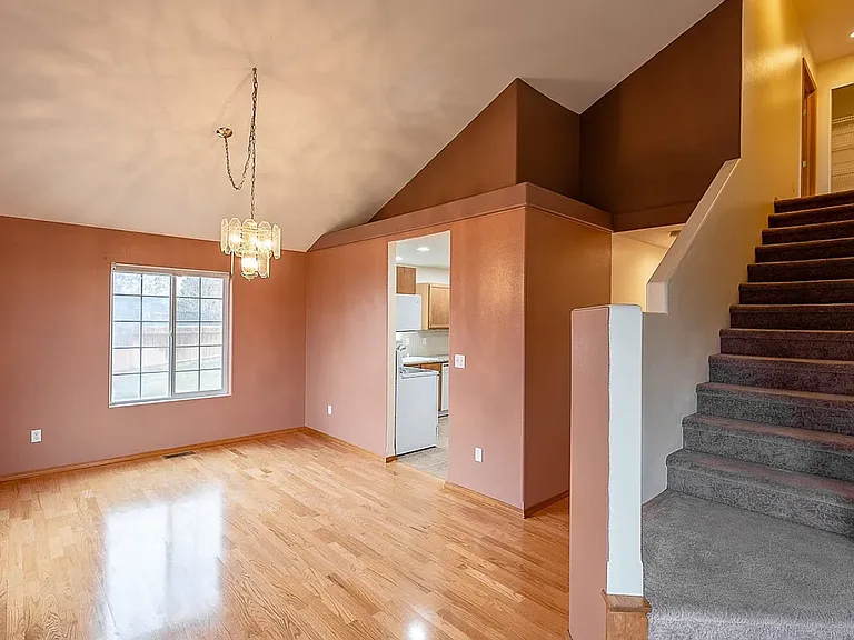402 E Tanglewood Dr — Photo 20