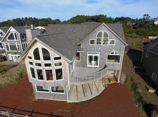 4815 Lincoln Ave, Depoe Bay, OR 97341