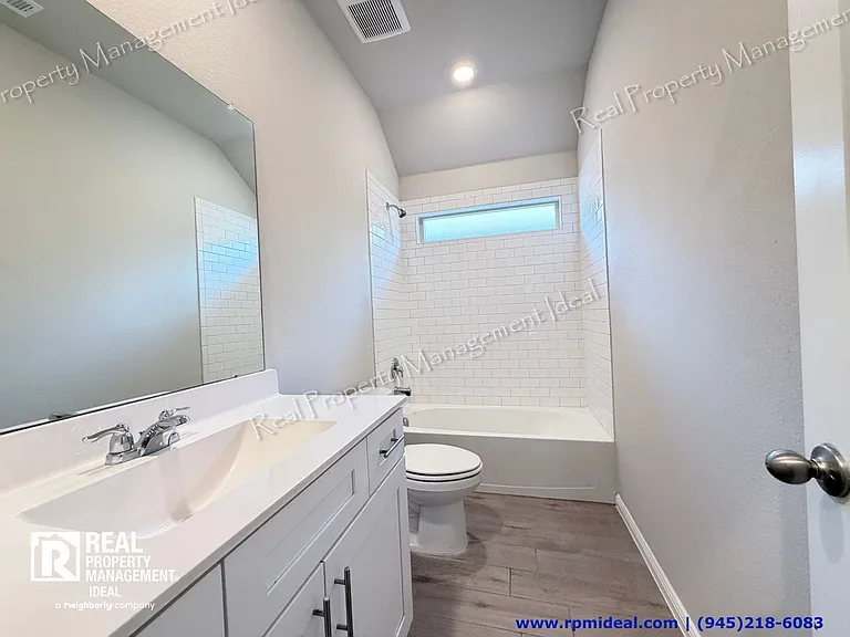 4808 Sparkling Ptwy — Photo 20