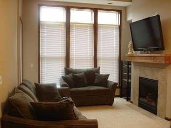 3rd image of 150 E Travelers Trl APT 119