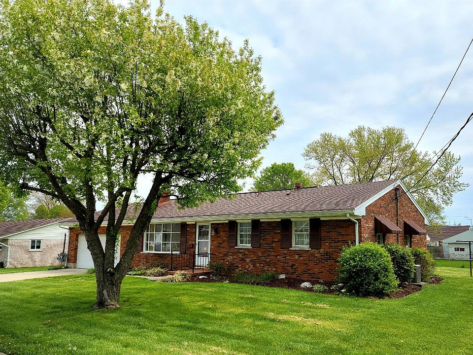 1st image of 63 Glenn Dr