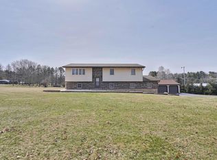 1040 Stagecoach Rd W, Lehighton, PA 18235