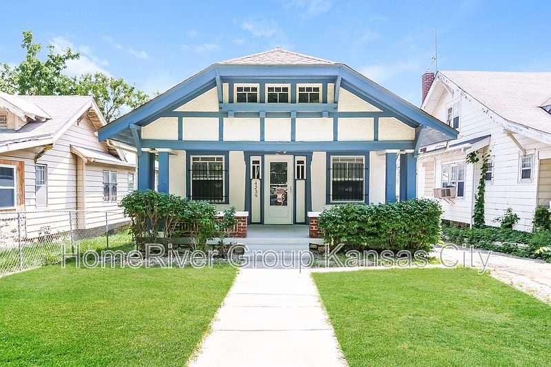 1st image of 4239 Benton Blvd