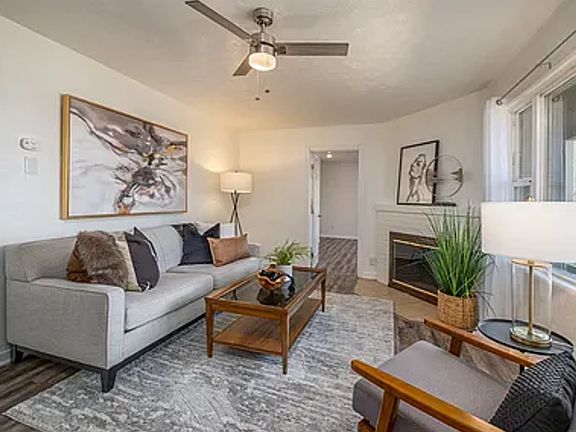 2nd image of 1166 Charles Pl