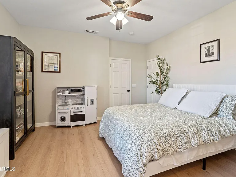 6943 W Tether Trl — Photo 31