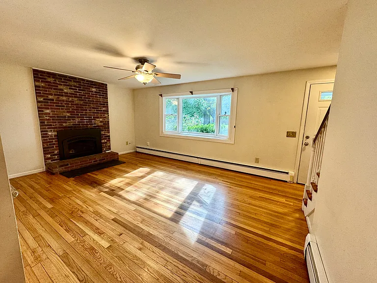 5 Barton Ln — Photo 30