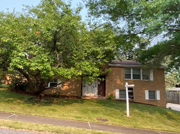 135 Tynewood Dr, Turtle Creek, PA 15145