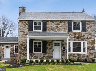 1 Old Oaks Rd, Bryn Mawr, PA 19010