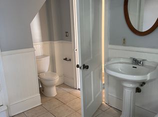 211 E Mulberry St APT 1, Bloomington, IL