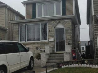 16434 97th St, Jamaica, NY 11414