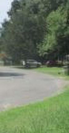 Exterior Neighborhood (street photo)