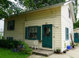 213 Linwood Ave, Ottawa, IL 61350