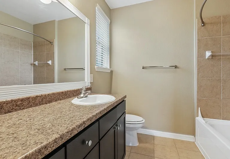 Lantower Cypress Creek — Photo 22