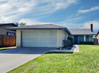 7440 Cascade Ln, Riverside, CA 92509