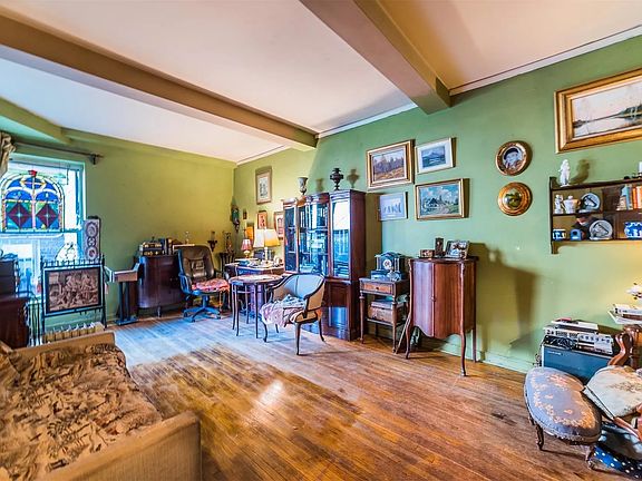 2nd image of 68-61 Yellowstone Blvd #109