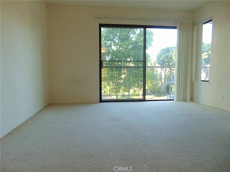 2203 Apricot Dr — Photo 17