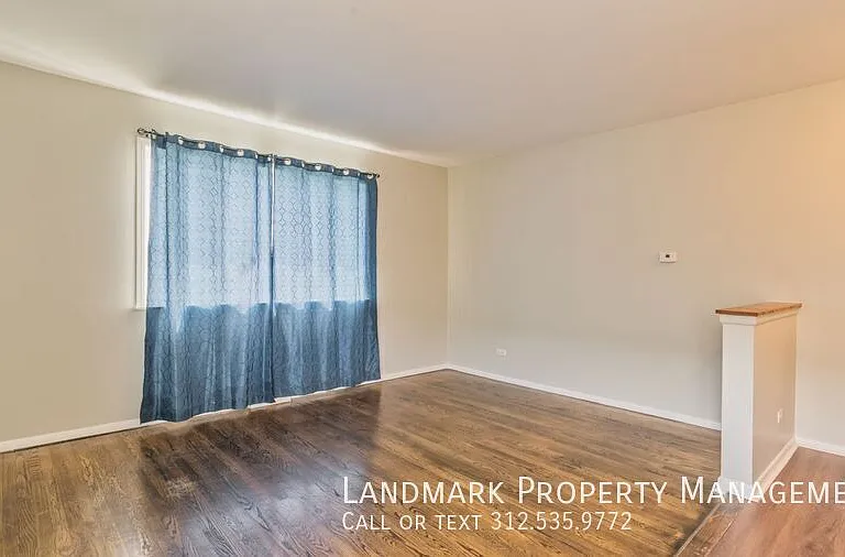 440 W Division St — Photo 9