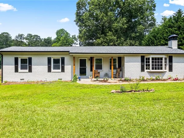 2905 Jim Owens Rd NW, Kennesaw, GA 30152