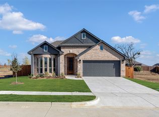 9 Grouse Cir, Sanger, TX 76266