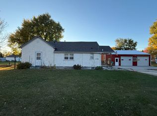136 N Grant St, Stuart, NE 68780