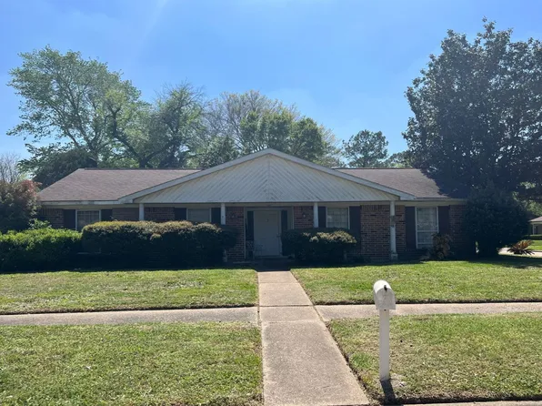 5615 Conecrest Ct, Houston, TX 77088