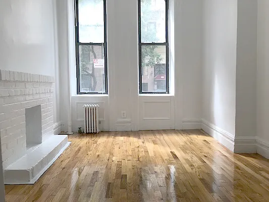 Rented by AJ Clarke | media 16