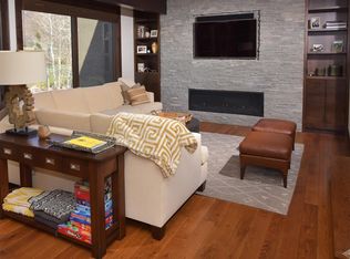 1660 Sunburst Dr #D15, Vail, CO 81657