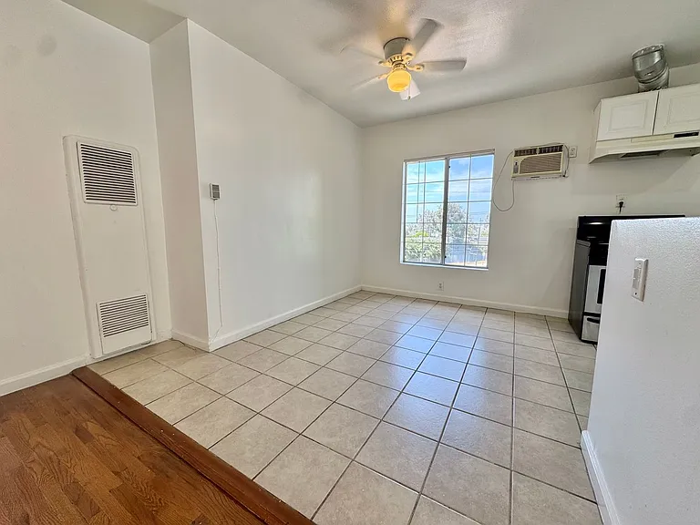 3419 Club Dr — Photo 22