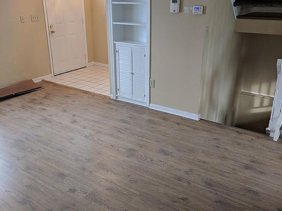 2nd image of 3439 Statewood Dr