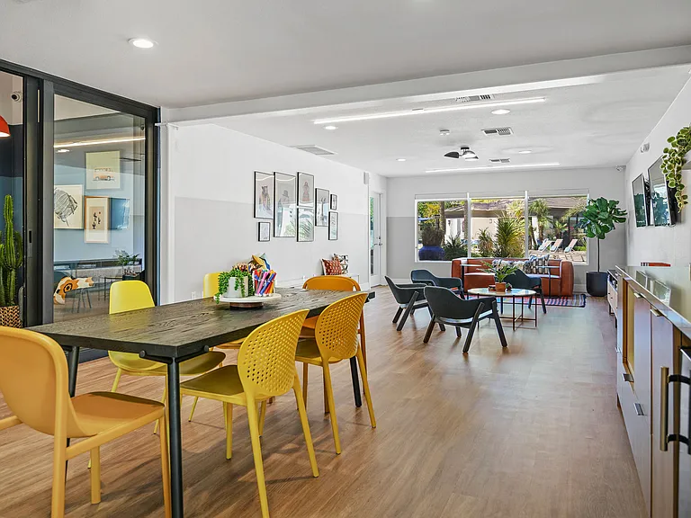 Verano Townhomes — Photo 28