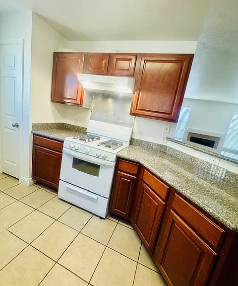 2801 N Rainbow Blvd #177 — Photo 13