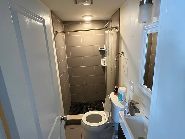 23 Weitz St #3 — Photo 4