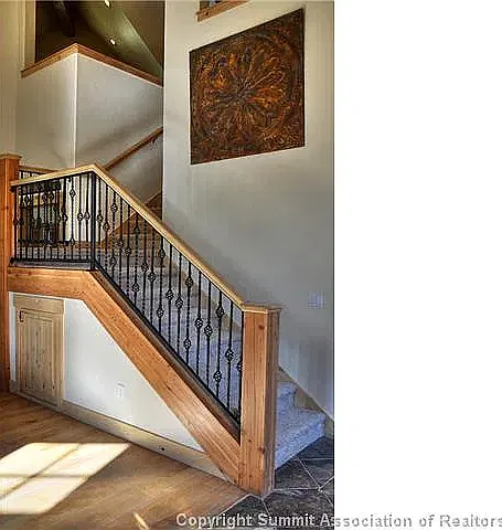 3 bed, 3.5 bath, 2857 sqft, $6,000 — Photo 2