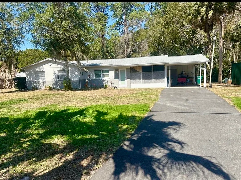 8403 W Grover Cleveland Blvd — Photo 4