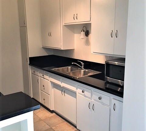 4th image of 3739 Dunn Dr APT 11