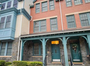 1023 Bernard St, Alexandria, VA 22314