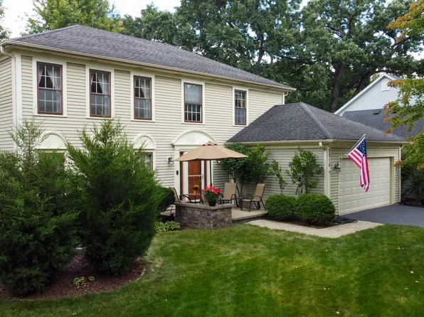 2016 Dichtl Ct, Naperville, IL 60565