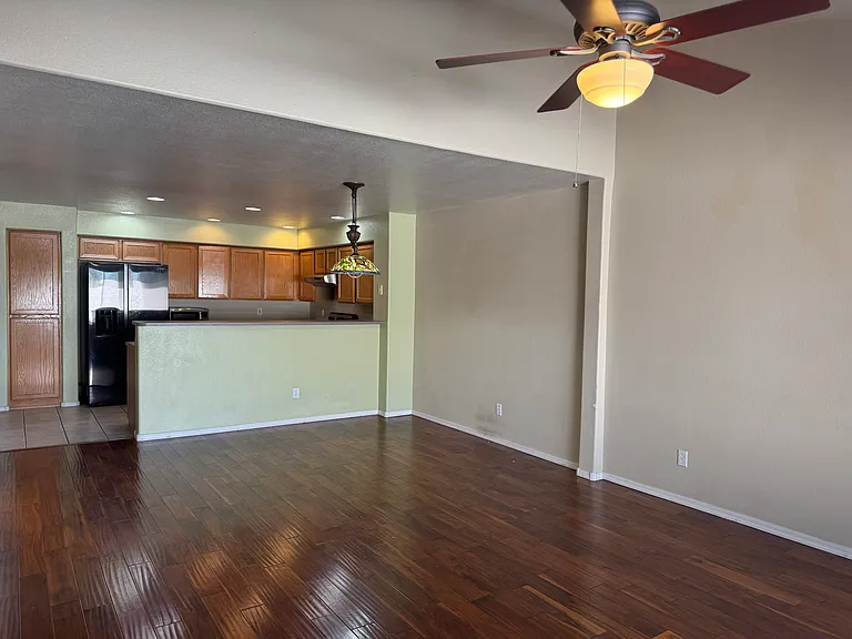 4826 W New World Dr — Photo 3