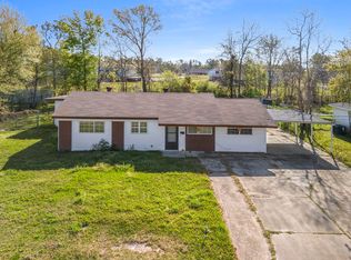 4211 Worthy Dr, Lake Charles, LA 70607