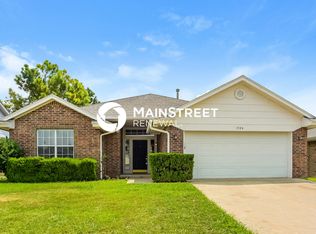 1704 Jackson Dr, Norman, OK 73071