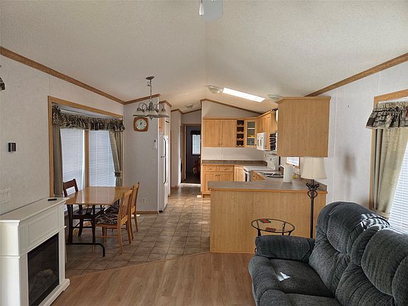 4th image of 4354 Highway 3 #11