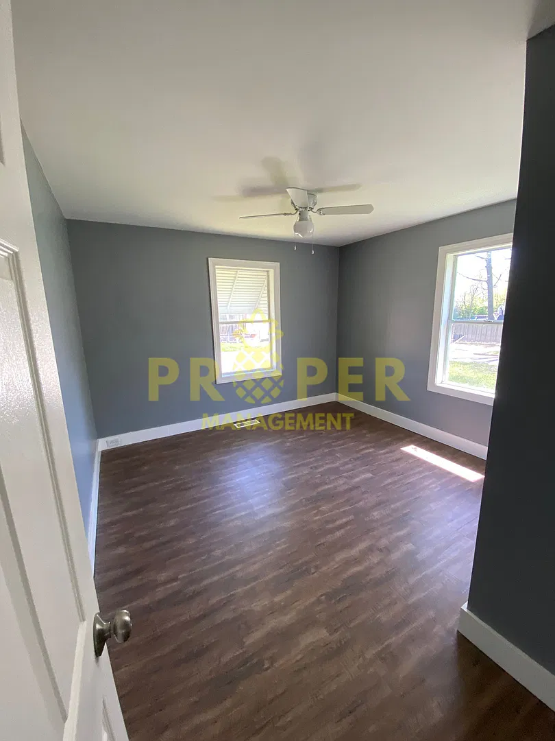 2 bedroom 1 bathroom house for rent — Photo 3