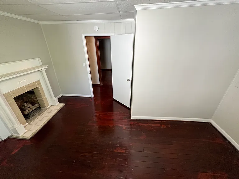 721 N Maple St #B — Photo 7