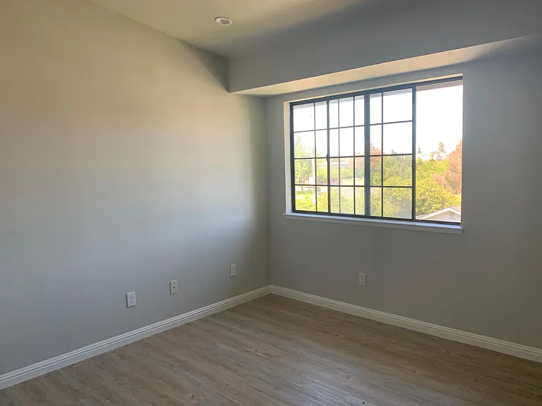 Chantel Ct — Photo 6