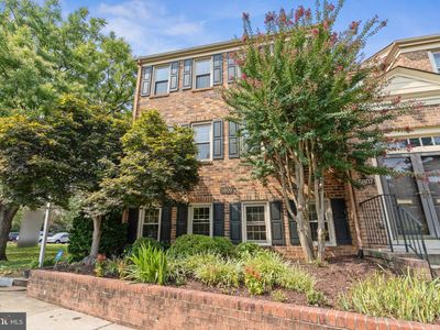 5809 Tudor Ln, Rockville, MD, 20852
